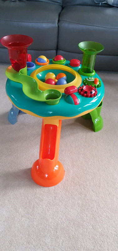 elc little senses lights and sounds activity table